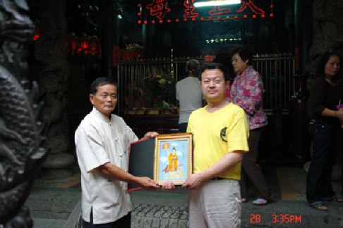 2006年4月长岛参访团与朴子配天宫交流